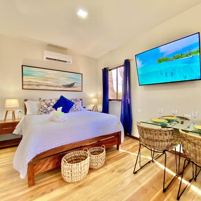 Seaside Sway House studio at Johnny's Beach Bungalow, Playa Avellanas